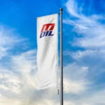 M Oil  Dikey Benzinlik Flaması